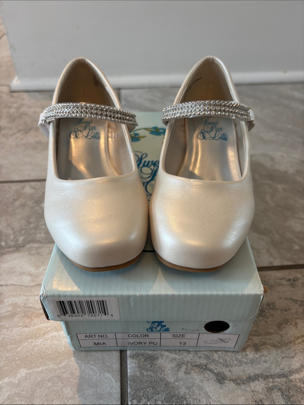 Sweet Love Kids Ivory Pearl-Embellished Mary Janes